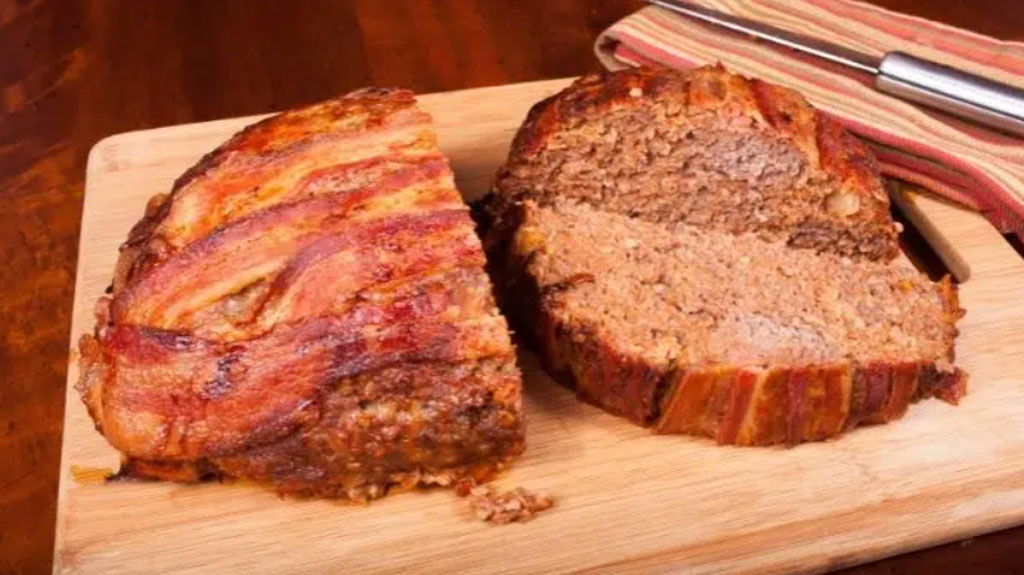 Bolo de carne com bacon, que a vovó faz todo final de semana, veja